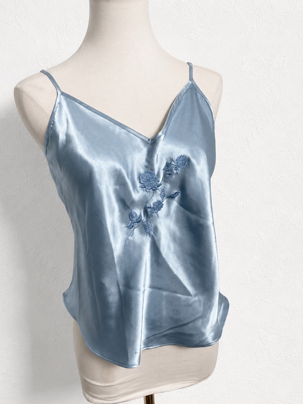 Vintage Y2K Ice Blue Satin Camisole Floral Embroidered Fairycore Top M